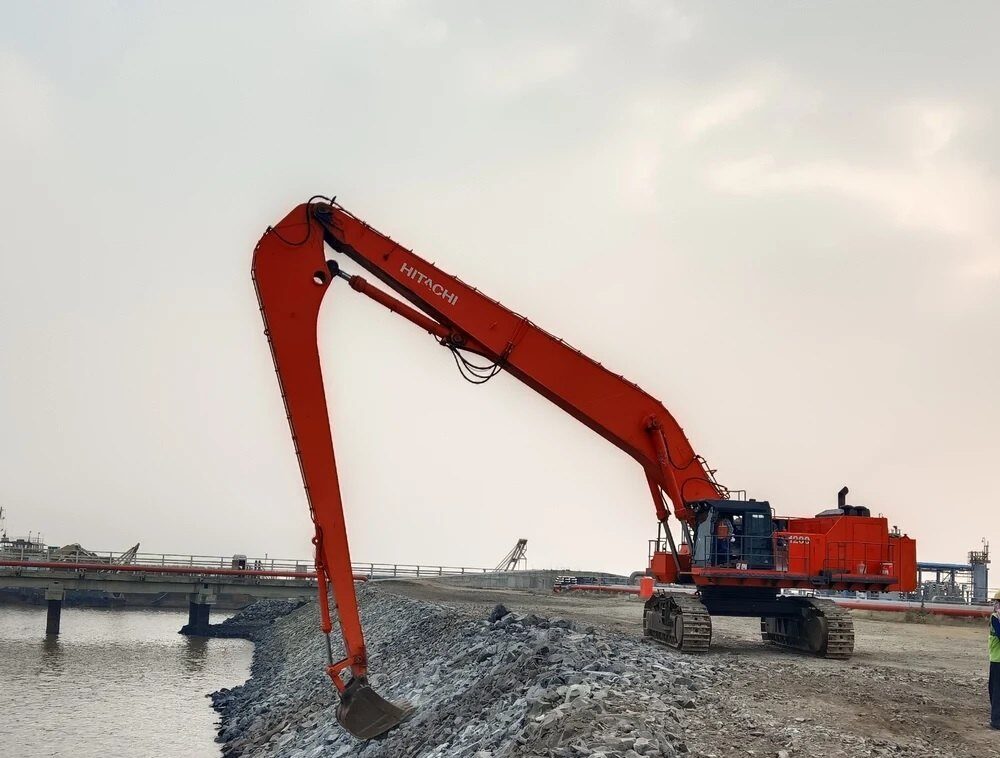 Tata Hitachi 1200 Long Boom Excavator